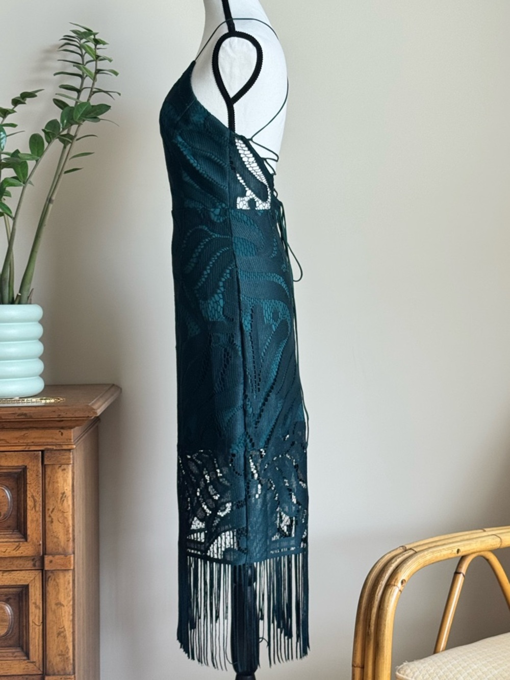 🔹 Sleeveless Teal Lace Fringe Midi Dress Size 4 - Picture 5 of 7